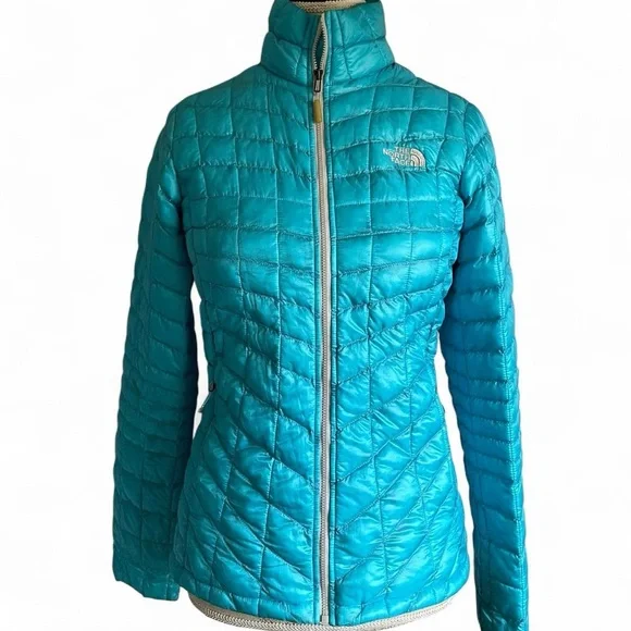 The North Face puffer/snow jacket - Picture 1 of 7